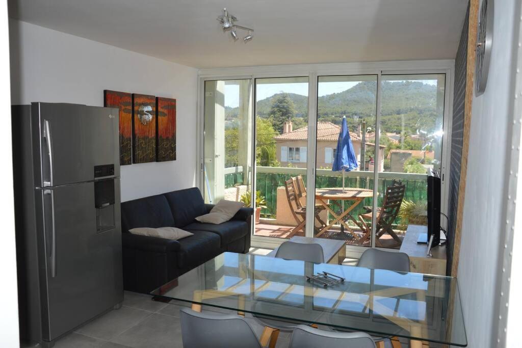 Le Sof Paradis Grand T2 Sur La Plage Des Lecques Saint-Cyr-sur-Mer Bagian luar foto